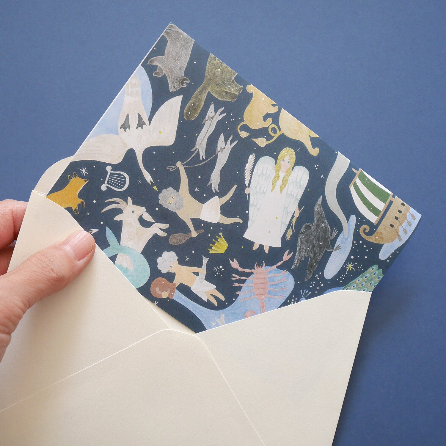4Legs Letter Set: Constellations