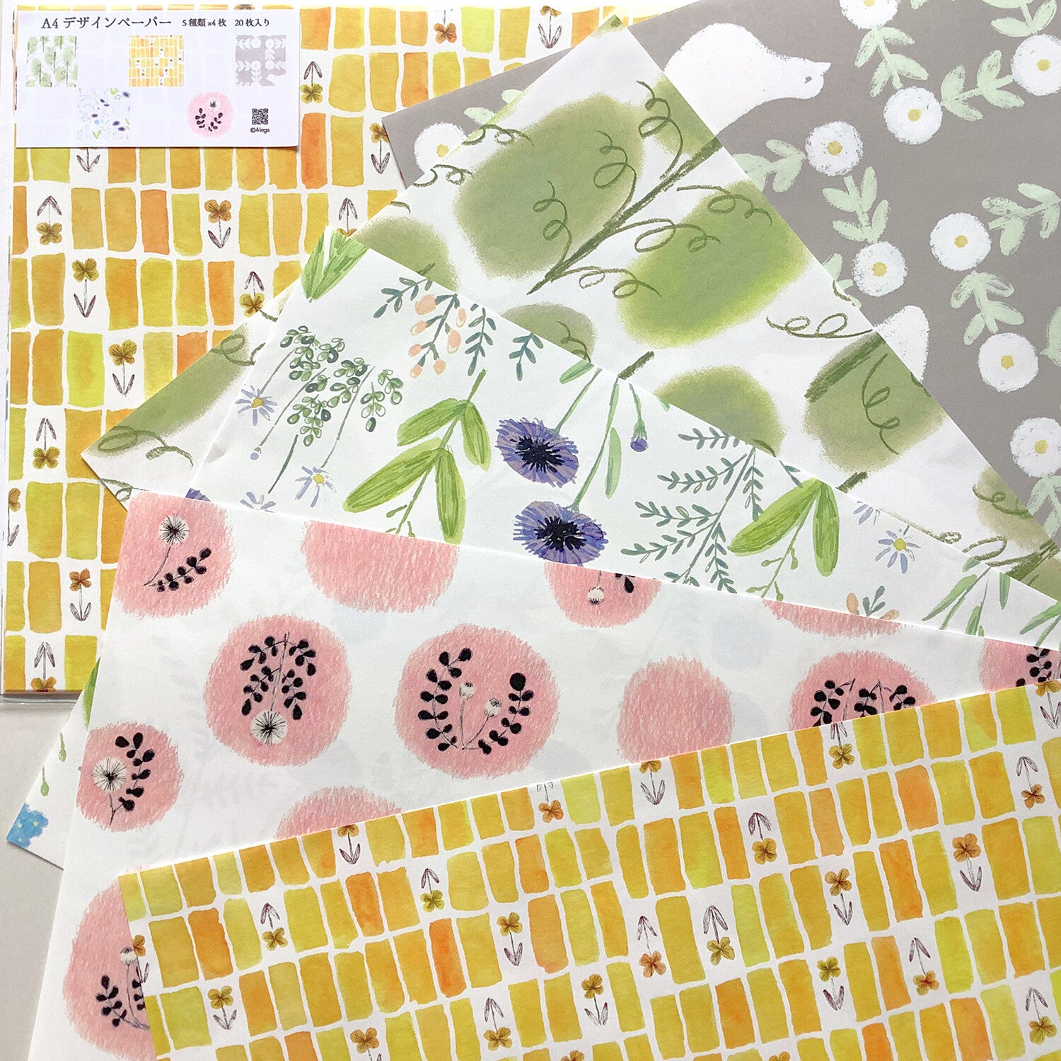 4Legs Wrapping Paper: Flower Painting