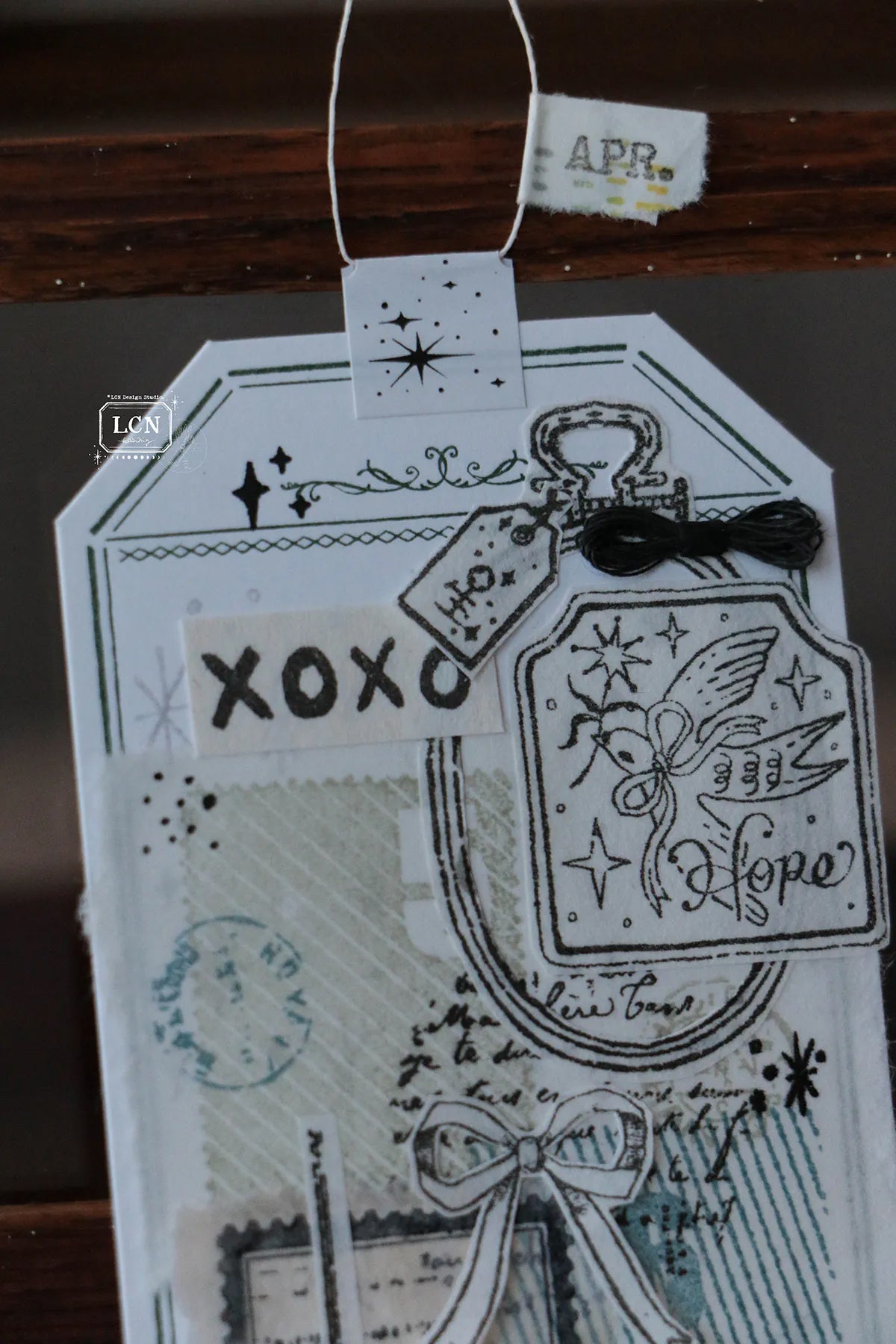 LCN Design Studio: Magnifying Glass Stamp