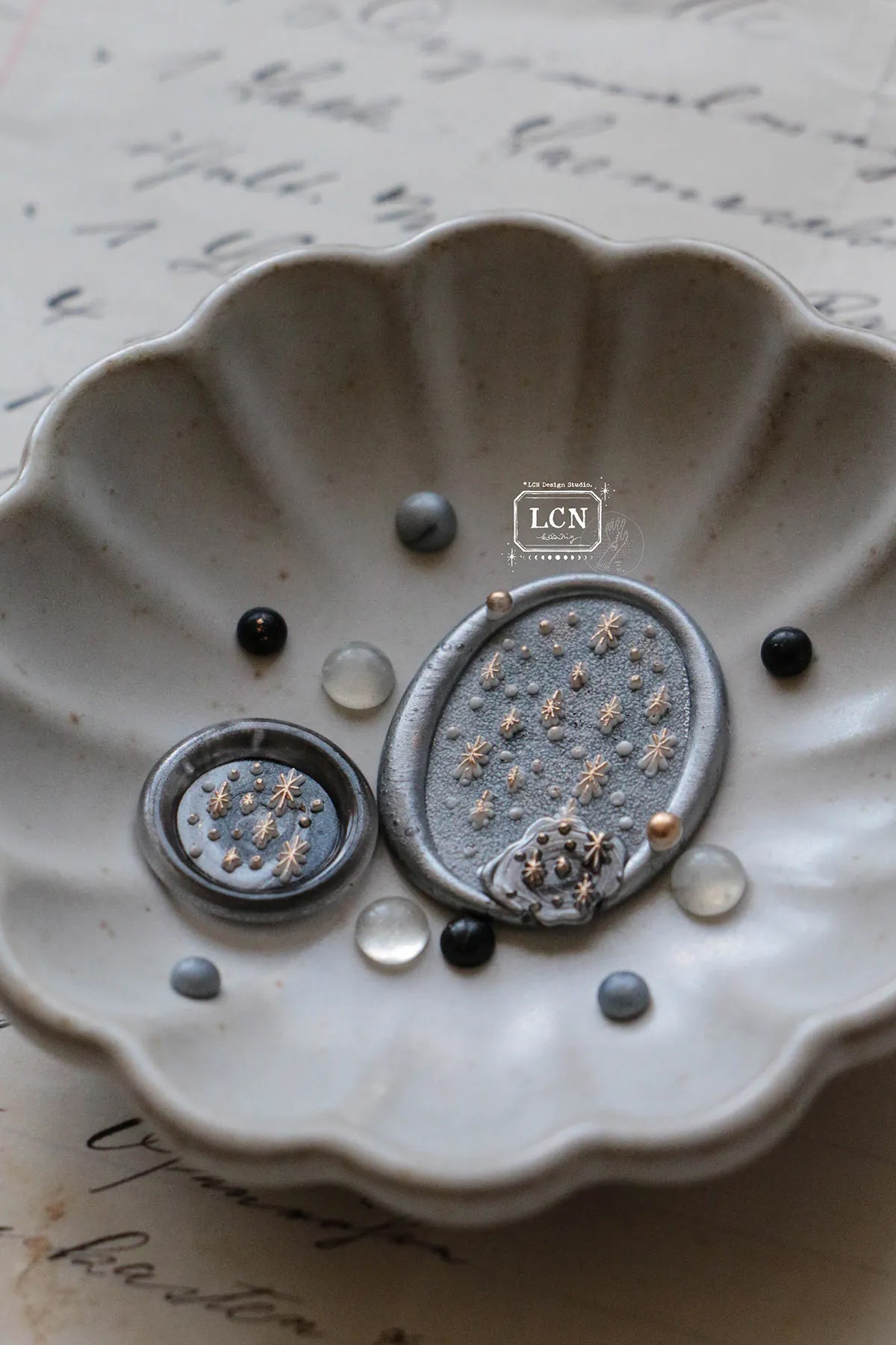 LCN Design Studio: Oval Star Wax Seal Stamp