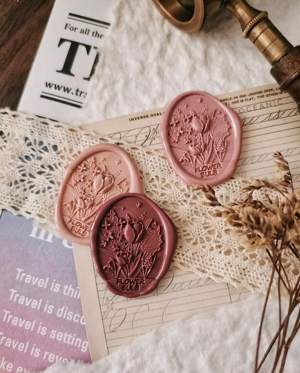 Oceanic Studio Wax Seal Stamp: Flower Bulb