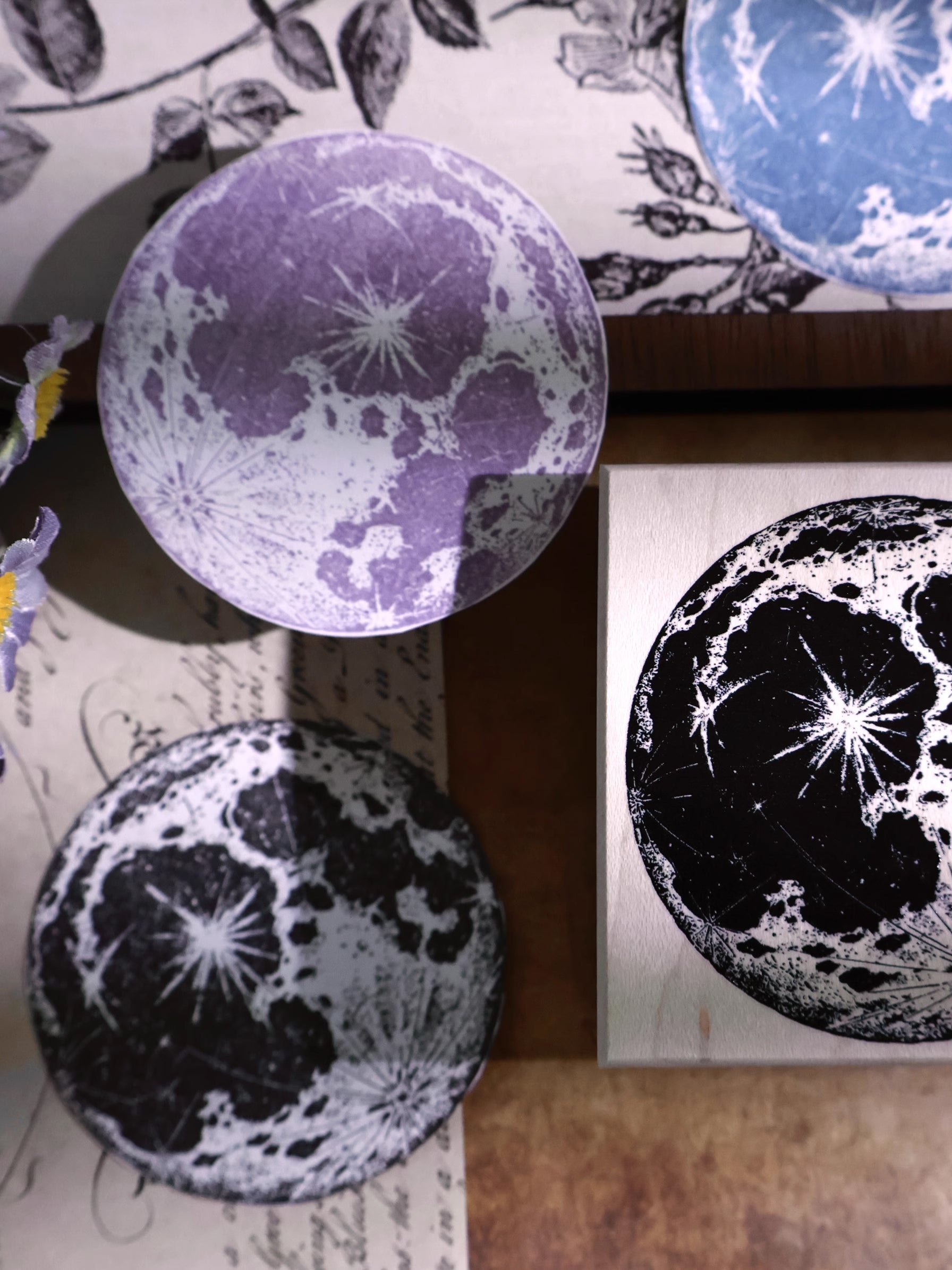 Yier Rubber Stamp: Moon