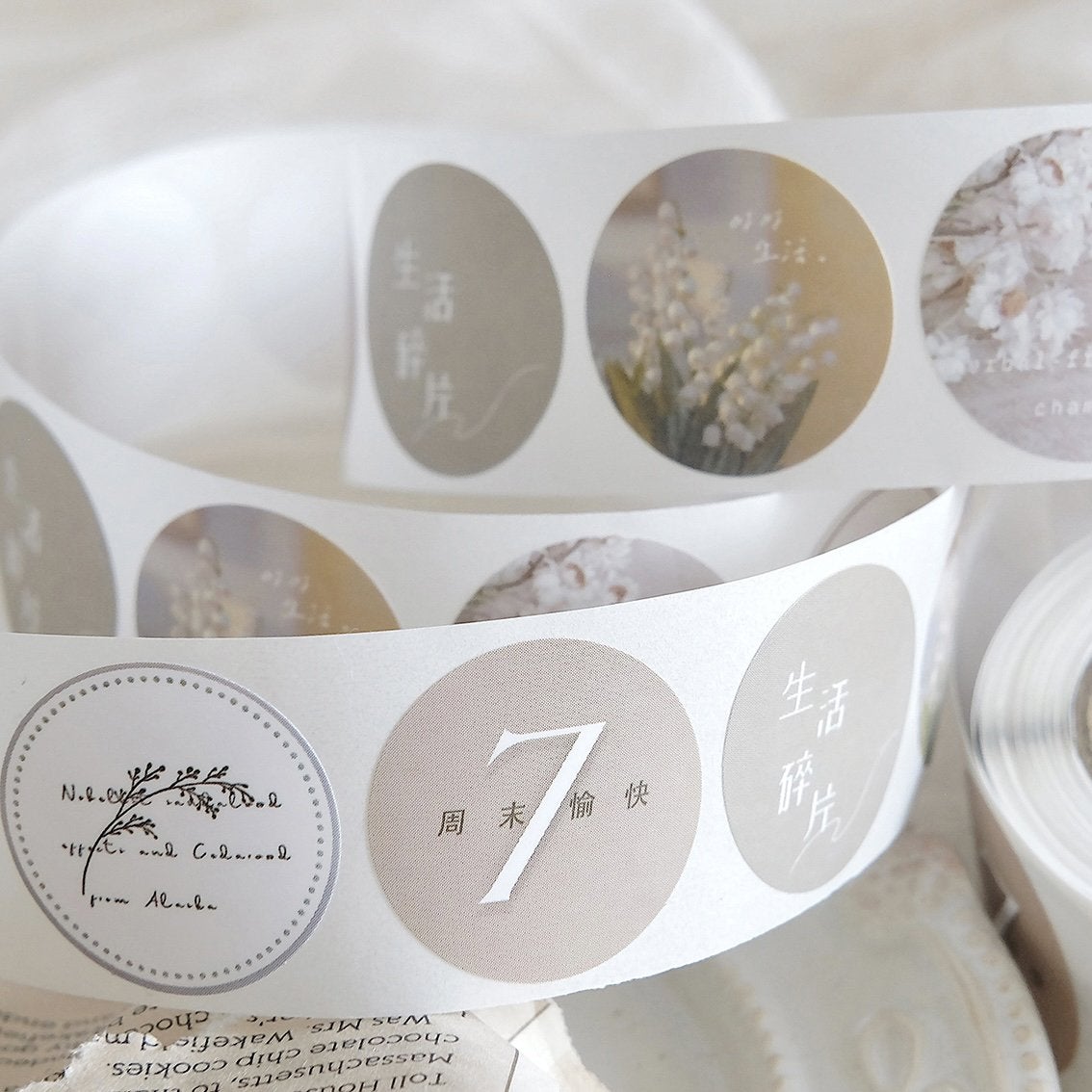 Freckles Tea Sticker Seals: Leaf and Petal