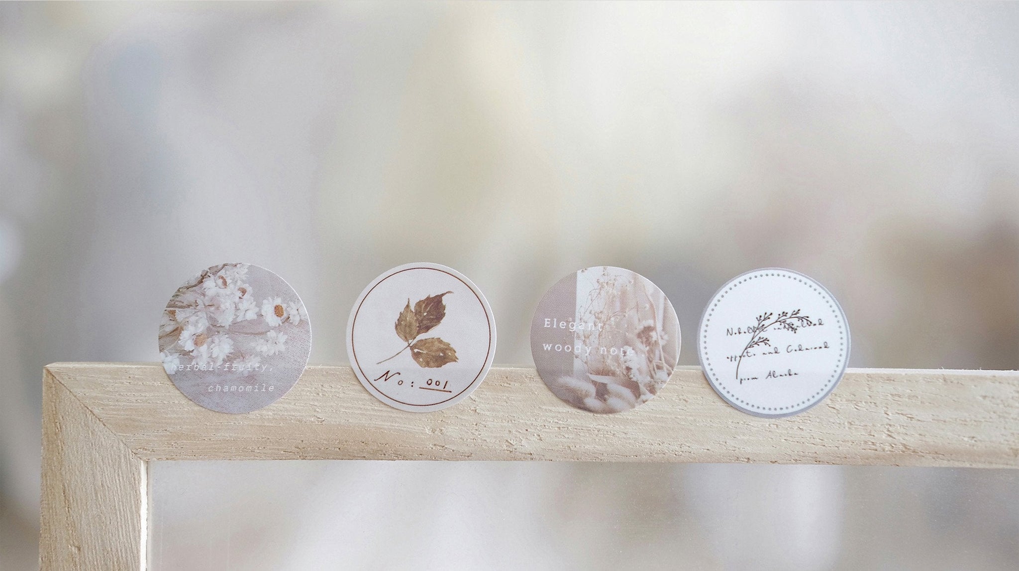 Freckles Tea Sticker Seals: Leaf and Petal