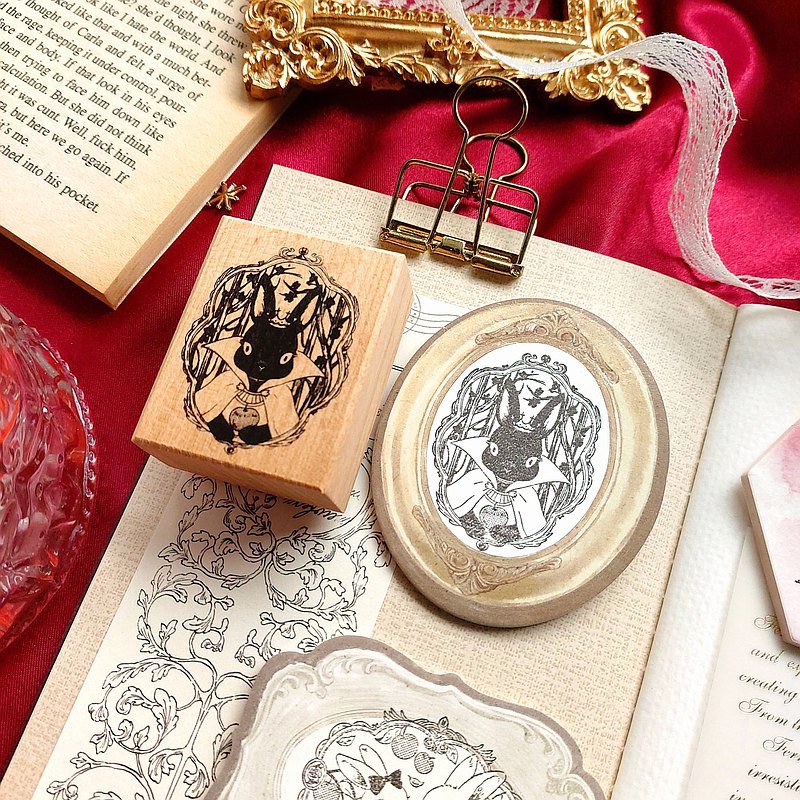 Kumayankee Stamp: White Rabbit Princess