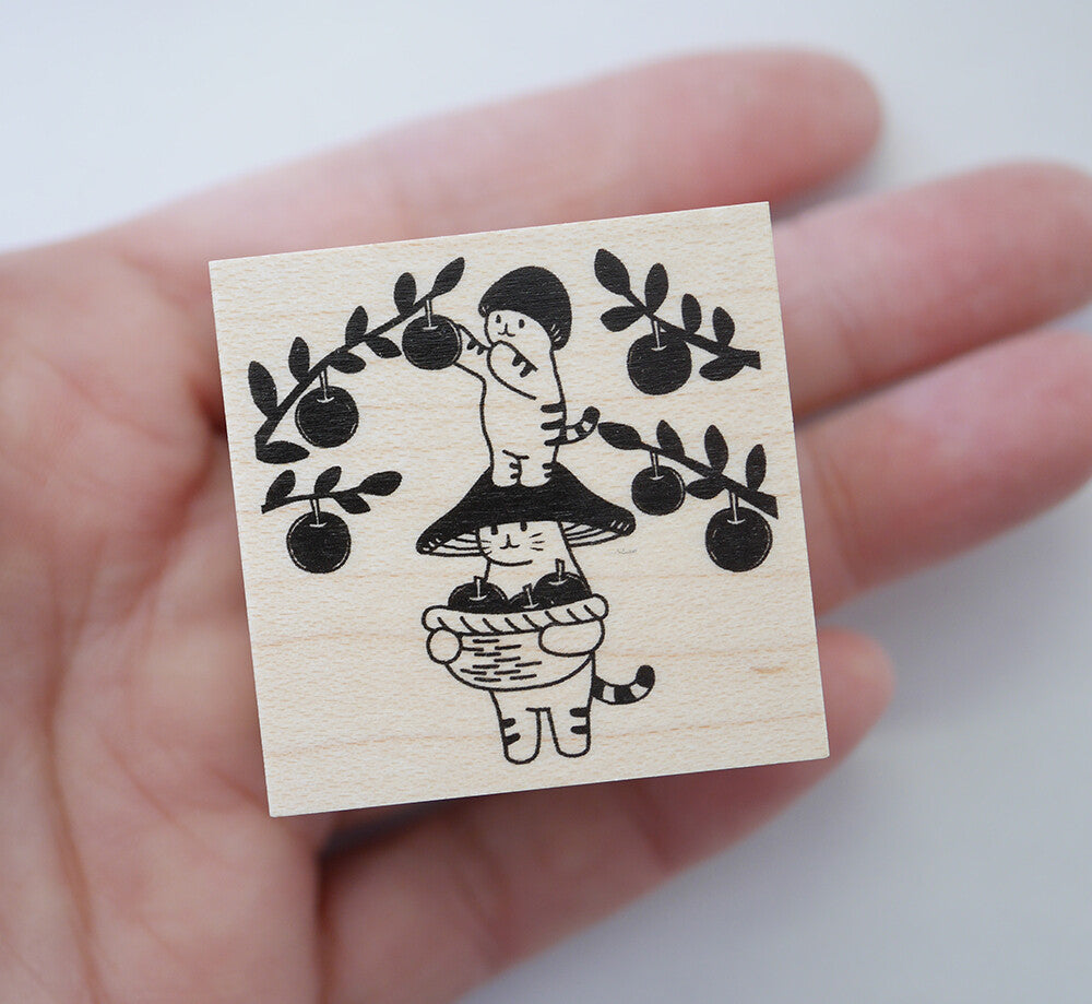 4Legs Rubber Stamp: Mushroom Cats A