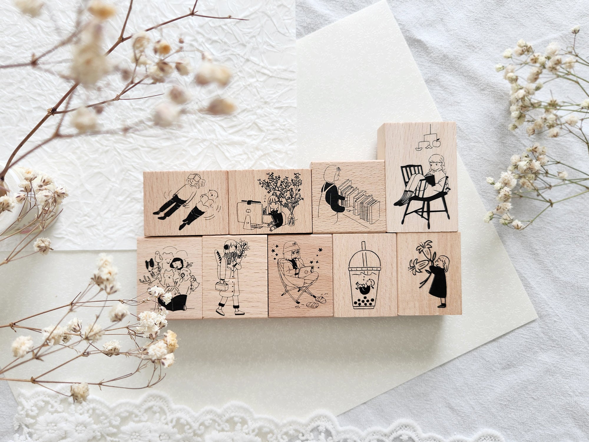 Yowoo Studio Rubber Stamp: Read and Chill