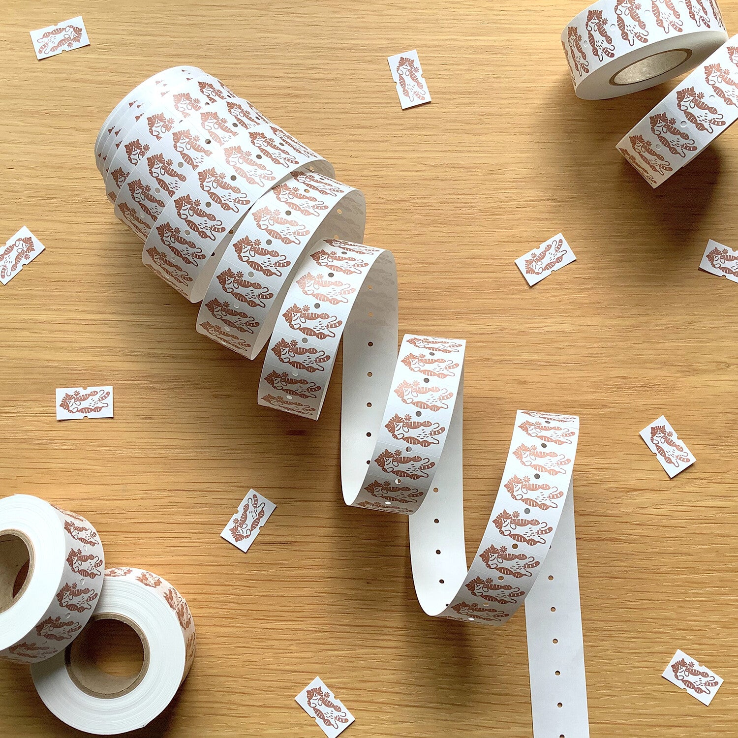 4Legs Sticker Roll: Cat Belly Scratch