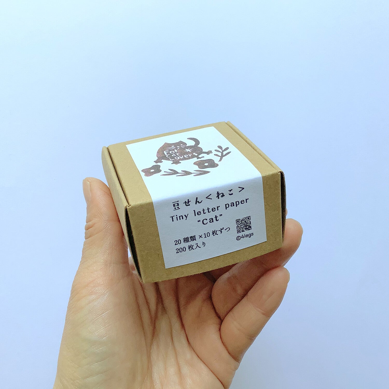 4Legs Tiny Letter Paper: Cats