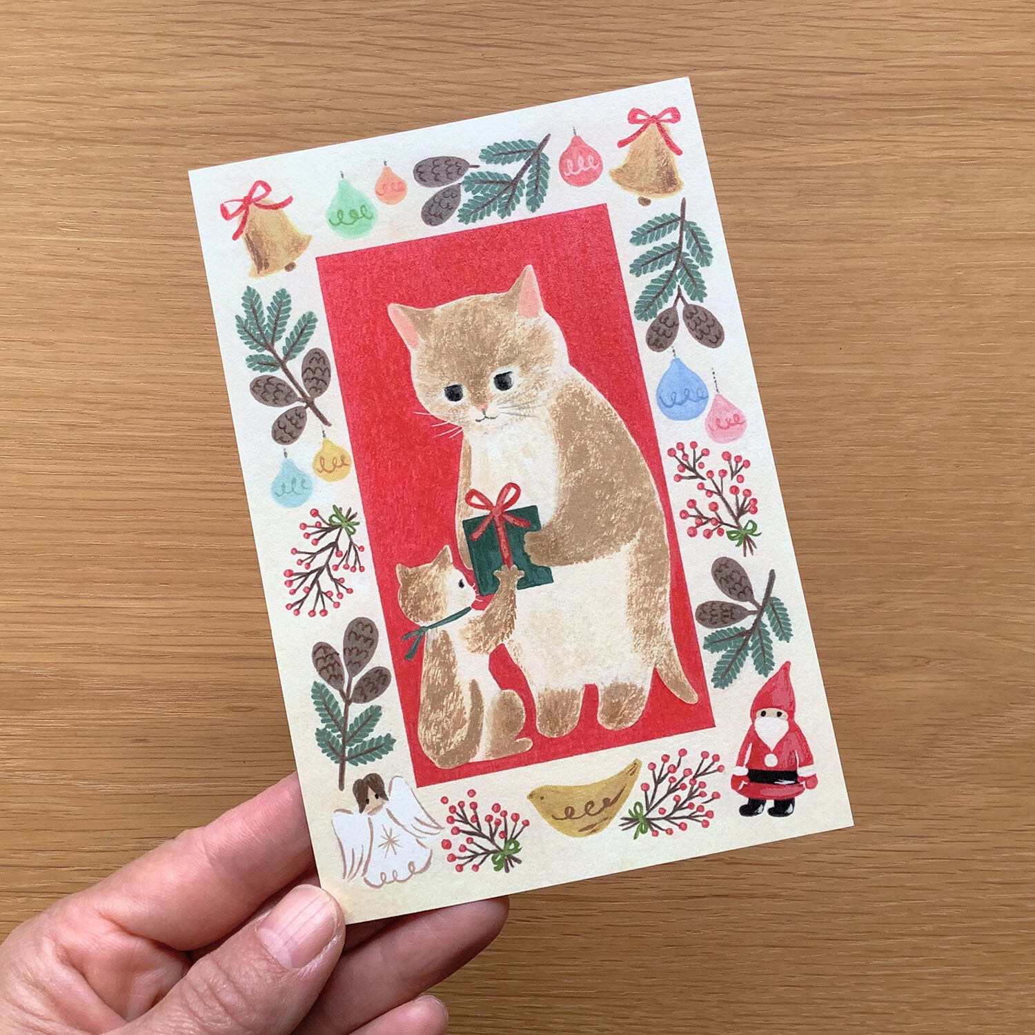 4Legs Postcard: Christmas Gift Giving Cat