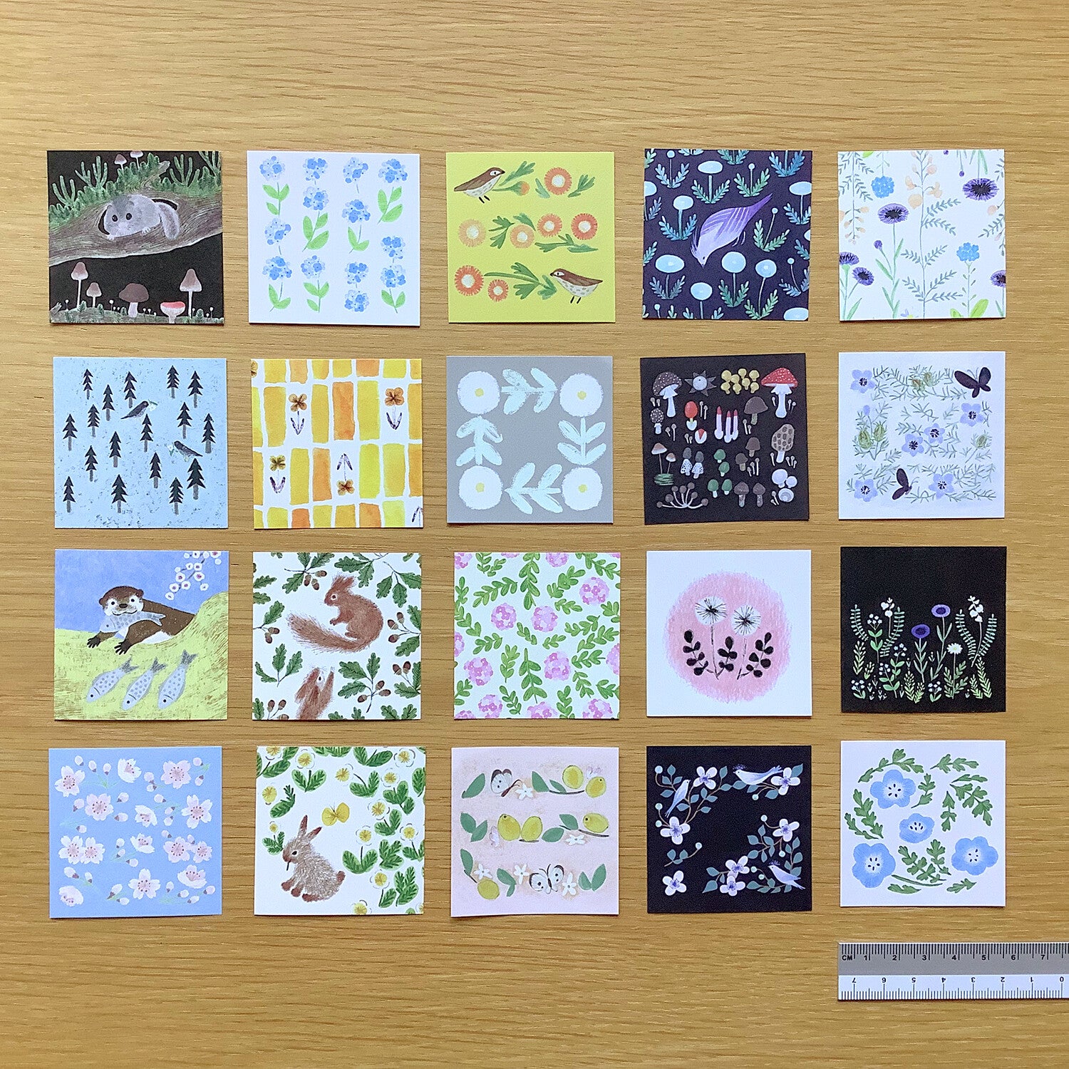 4Legs Tiny Letter Paper: Flower