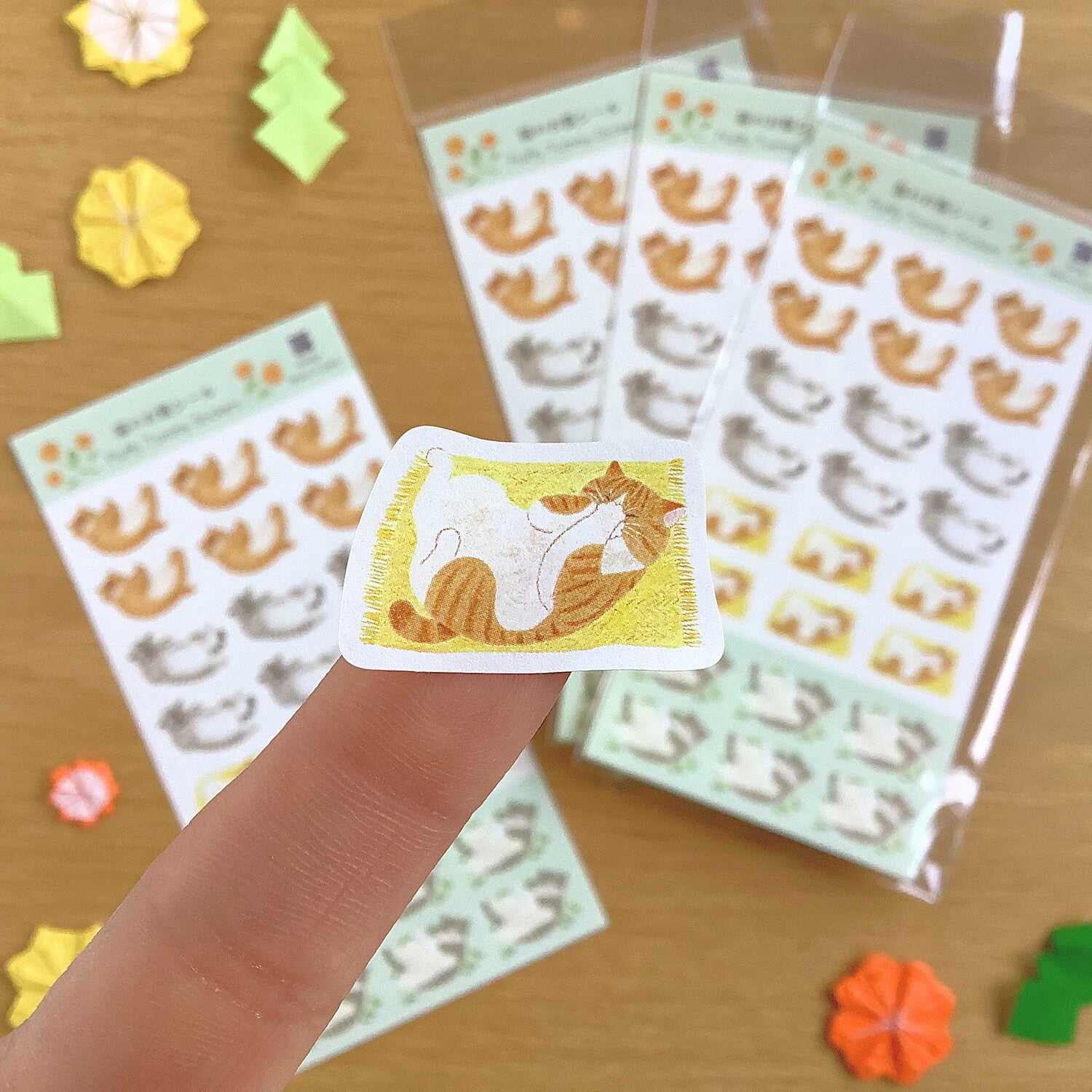 4Legs Sticker Sheet: Fluffy Tummy