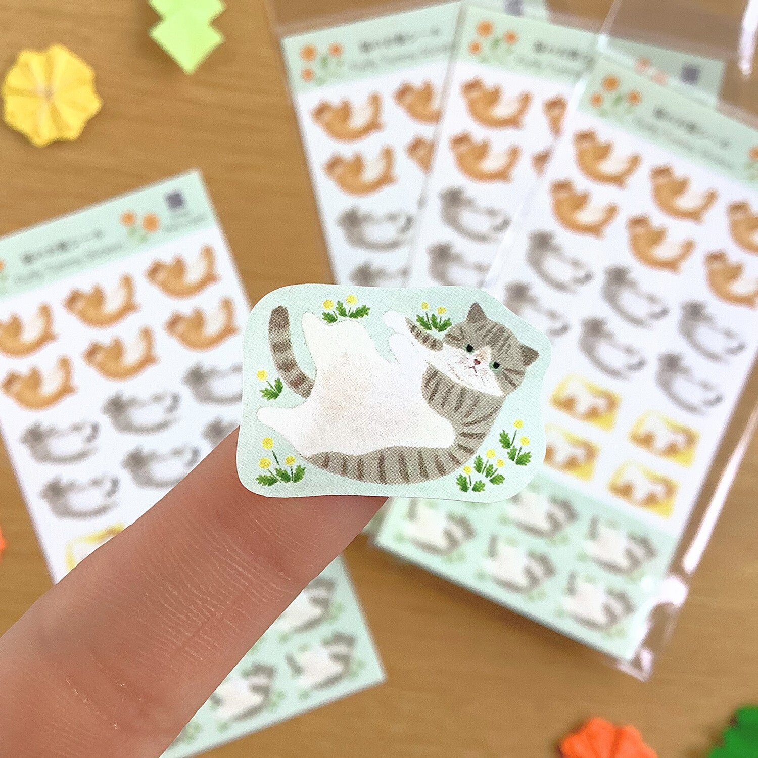 4Legs Sticker Sheet: Fluffy Tummy