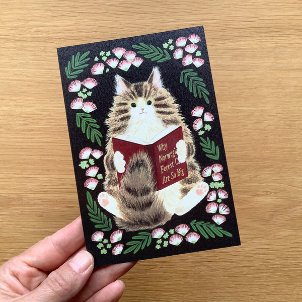 4Legs Postcard: Norwegian Cat Reading a Book