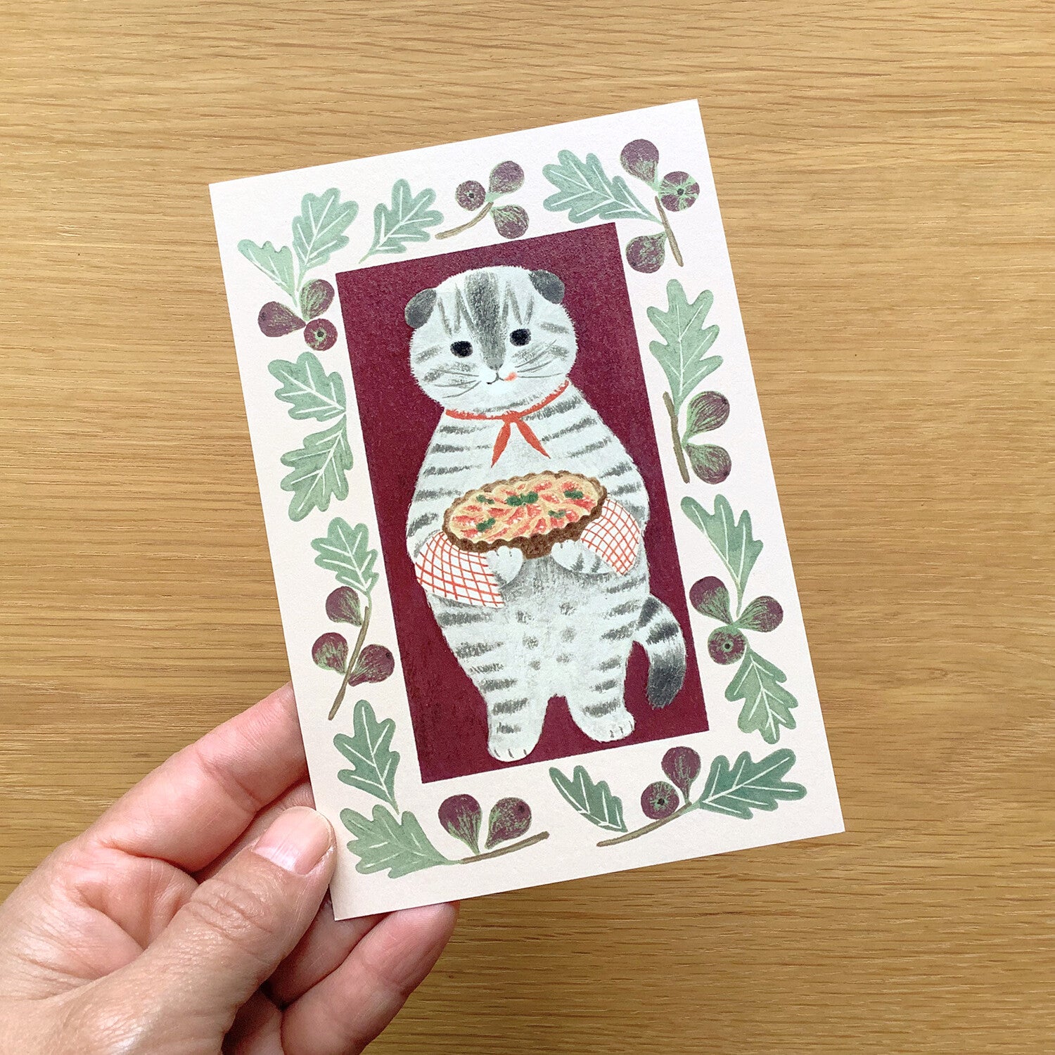 4Legs Postcard: Scottish Fold and Fig Pie