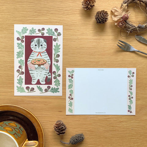 4Legs Postcard: Scottish Fold and Fig Pie