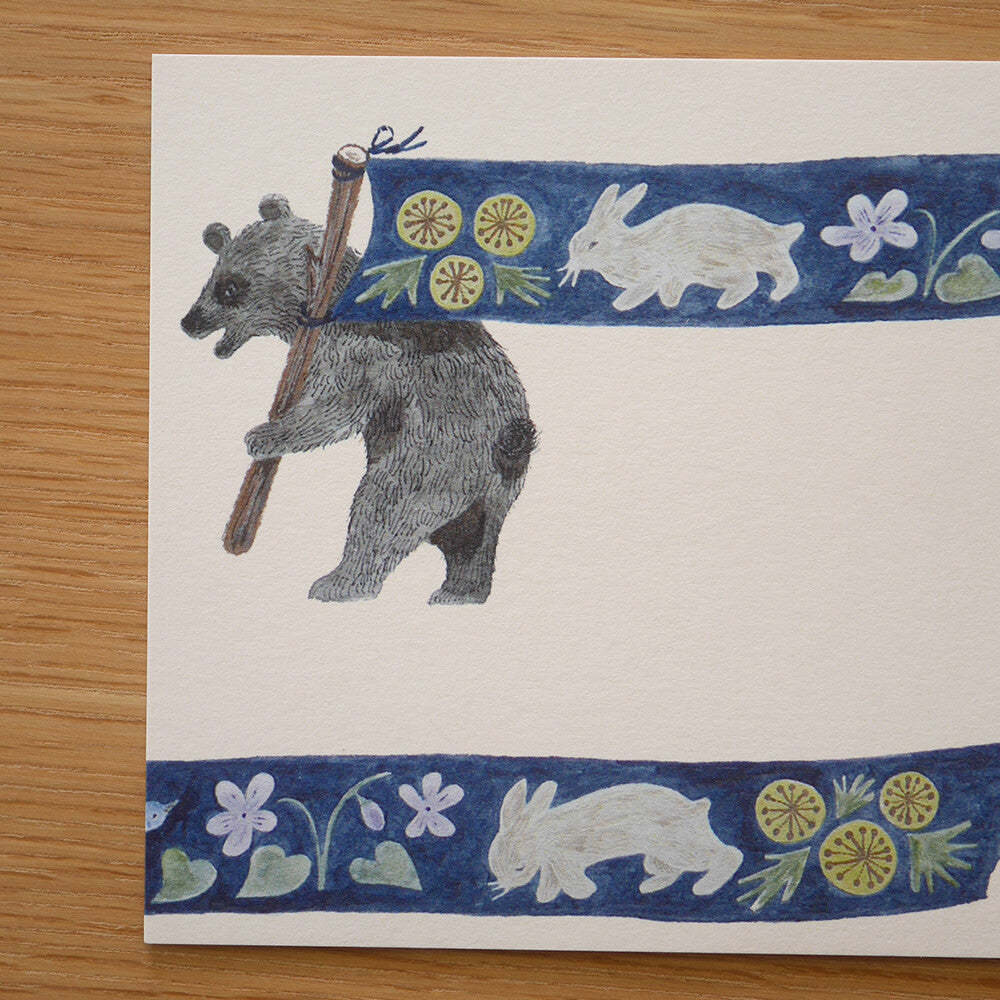 4Legs Postcard: Spring Harbinger