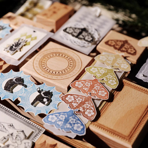 Cheeserabbit Studio: Animal Wonders Wooden Stamps