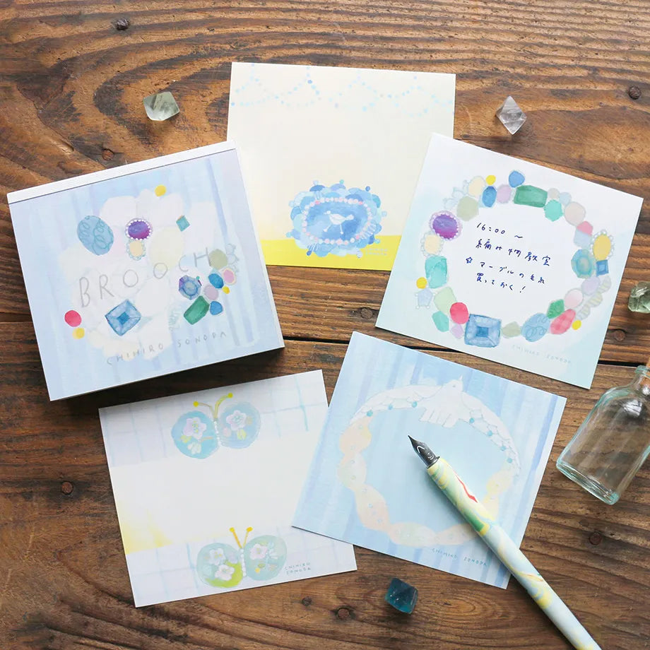 Cozyca Memo Block: Brooch