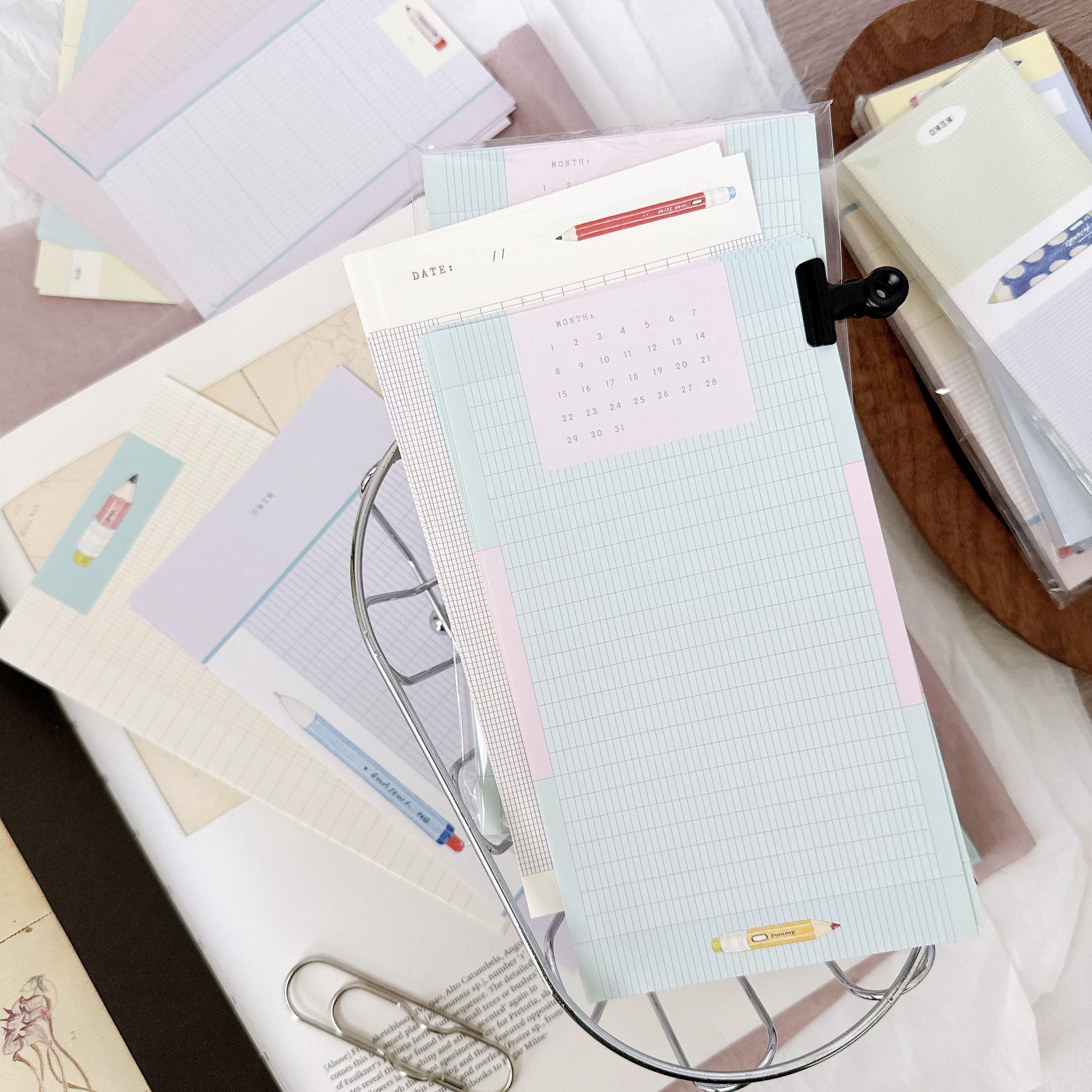 DF Studio Memo Paper: Writing Tools