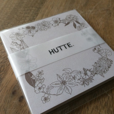 Hutte Flower Wreath Sticky Note