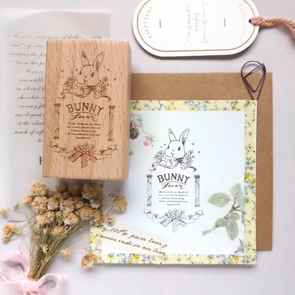 Kumayankee Stamp: Bunny Lover Frame