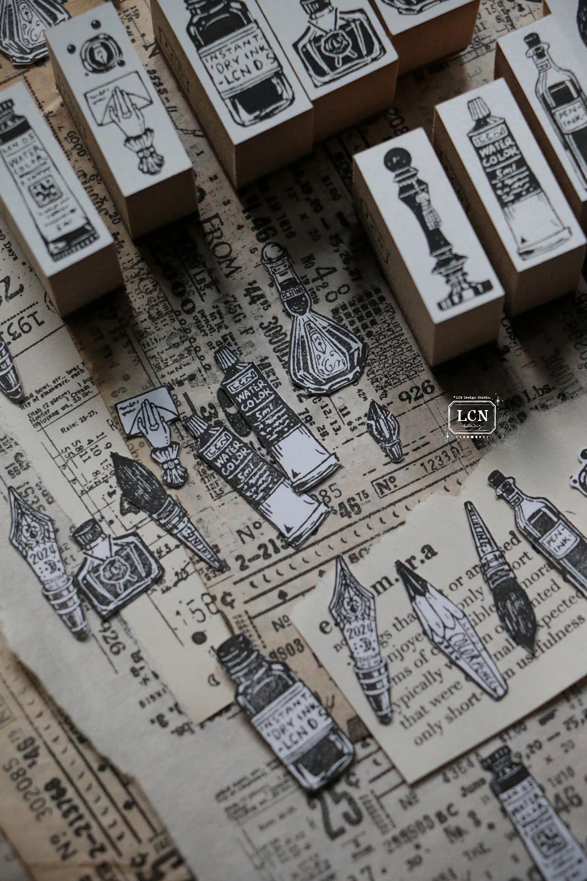 LCN Design Studio: On the Desk Stamps Set