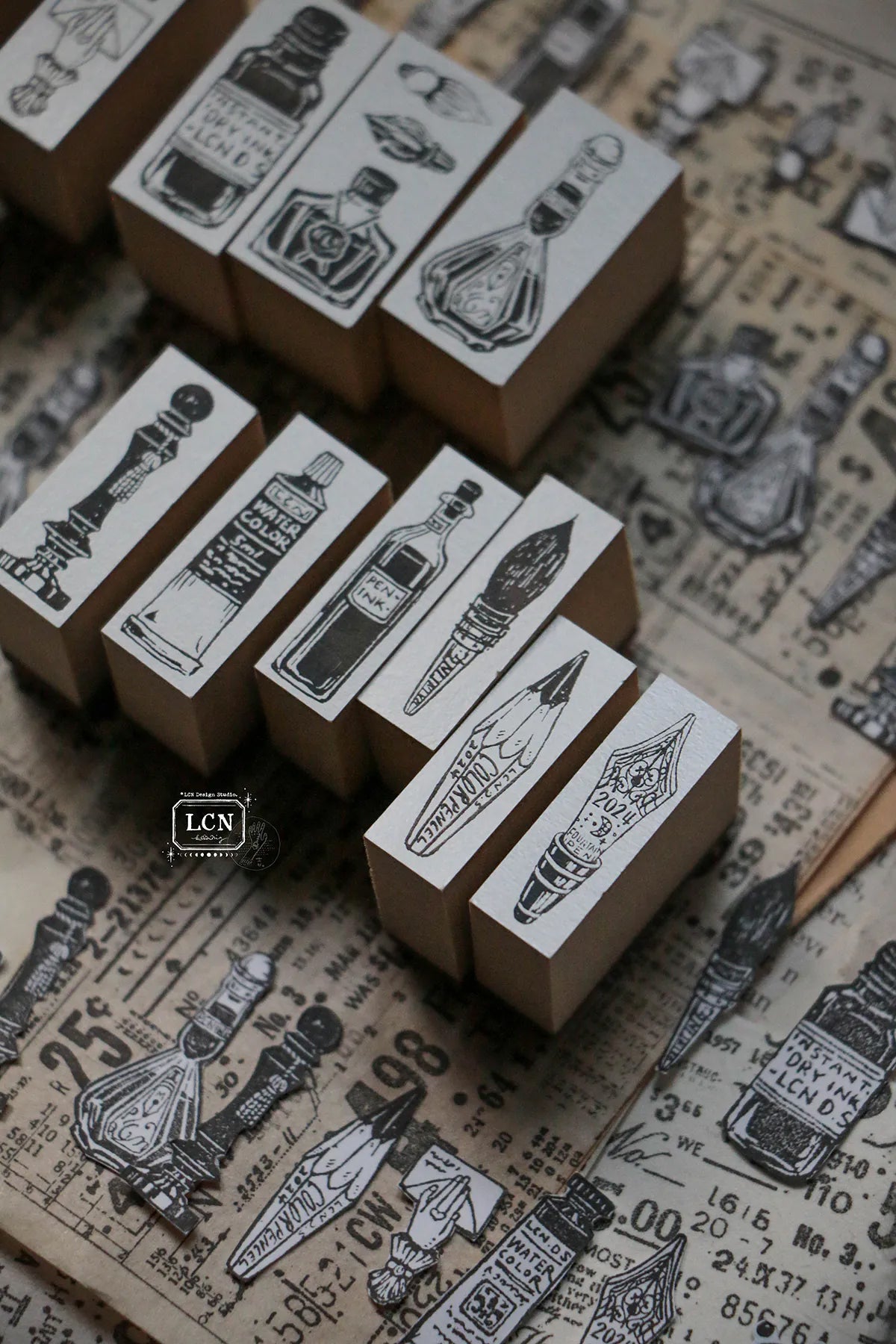 LCN Design Studio: On the Desk Stamps Set