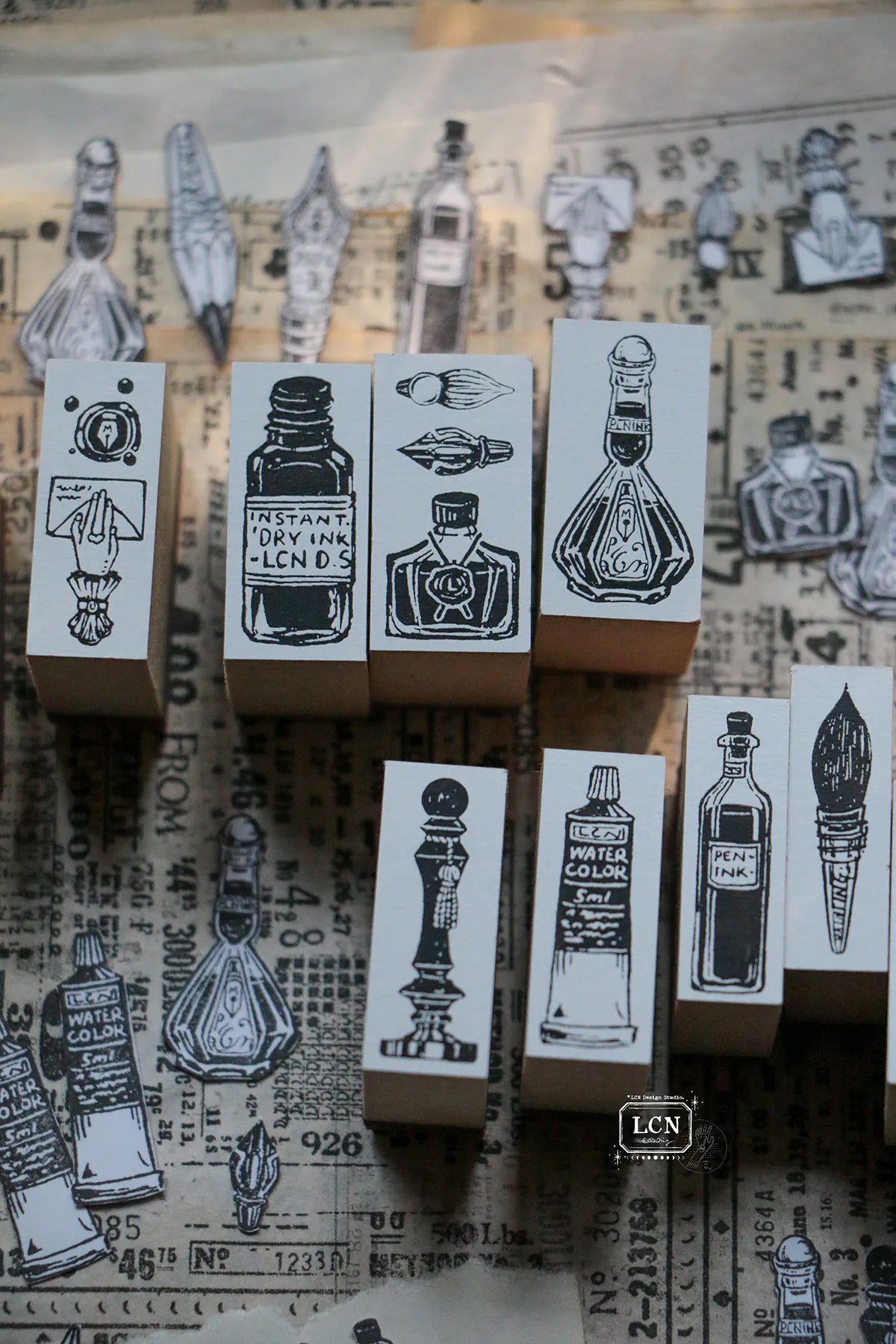 LCN Design Studio: On the Desk Stamps Set