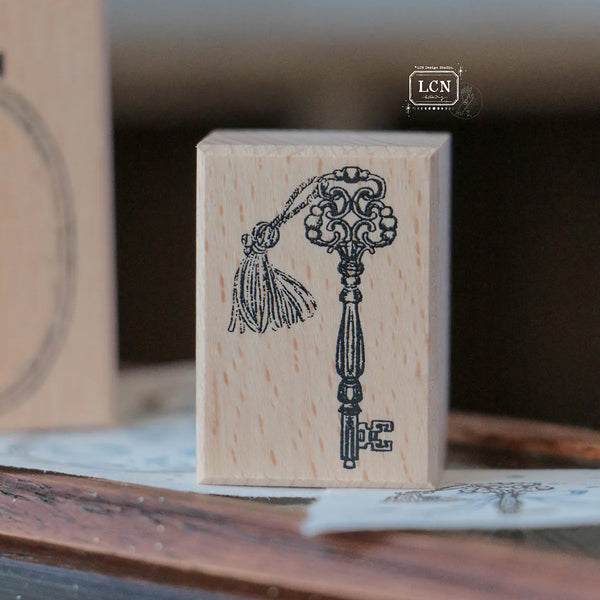 LCN Design Studio: Skeleton Key Stamp