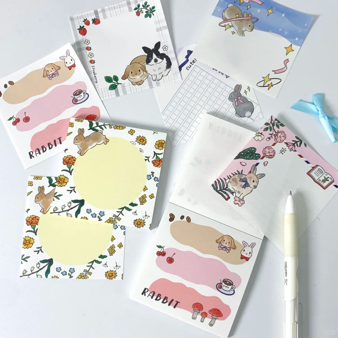 Lacreme Memo Pad: Playful Bunnies