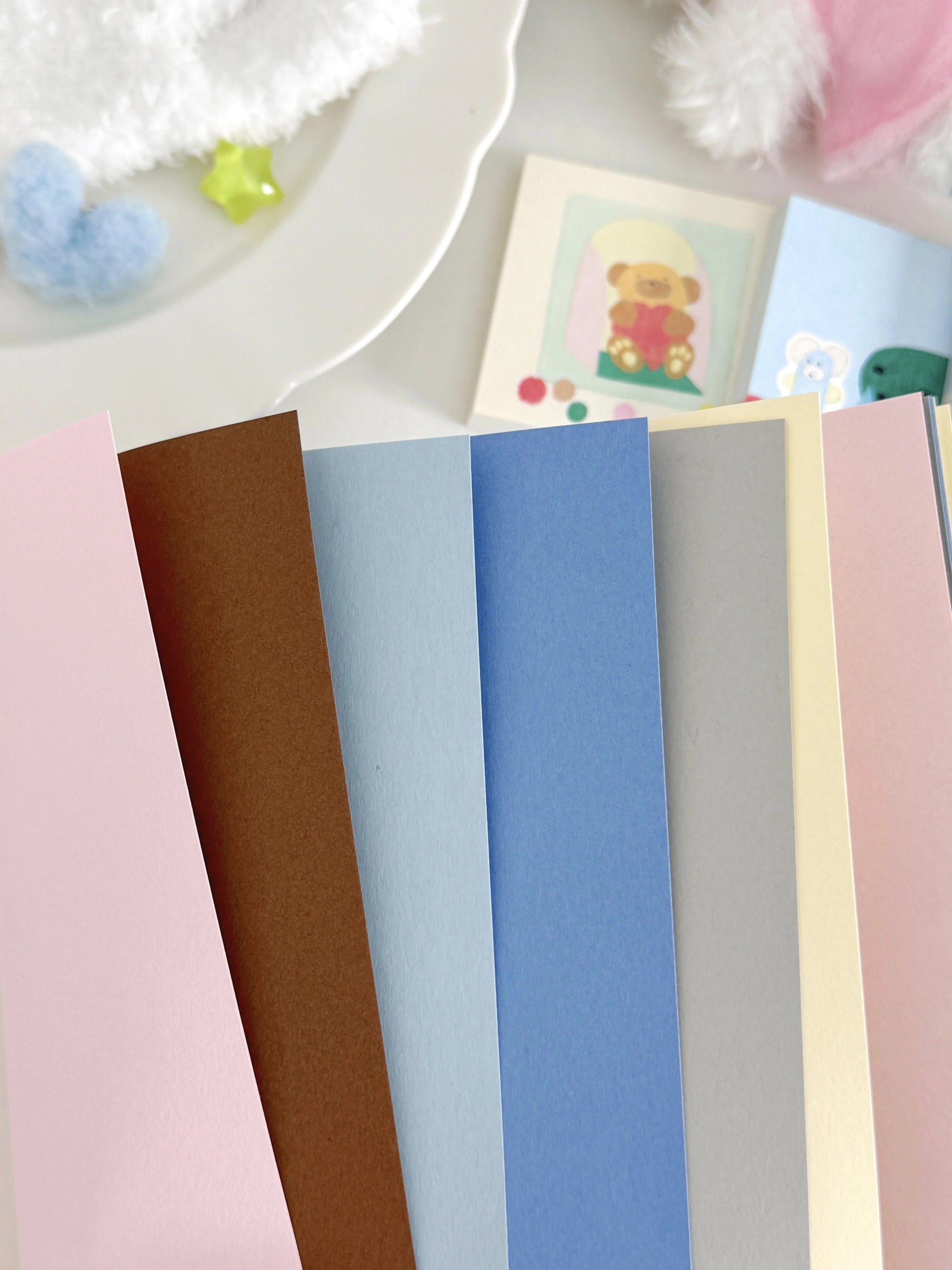Lacreme Traveler's Notebook Insert: Assorted Colors