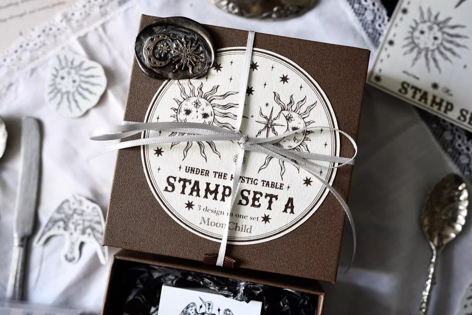 Moonchild Groceries: Under the Mystic Table Stamps Set