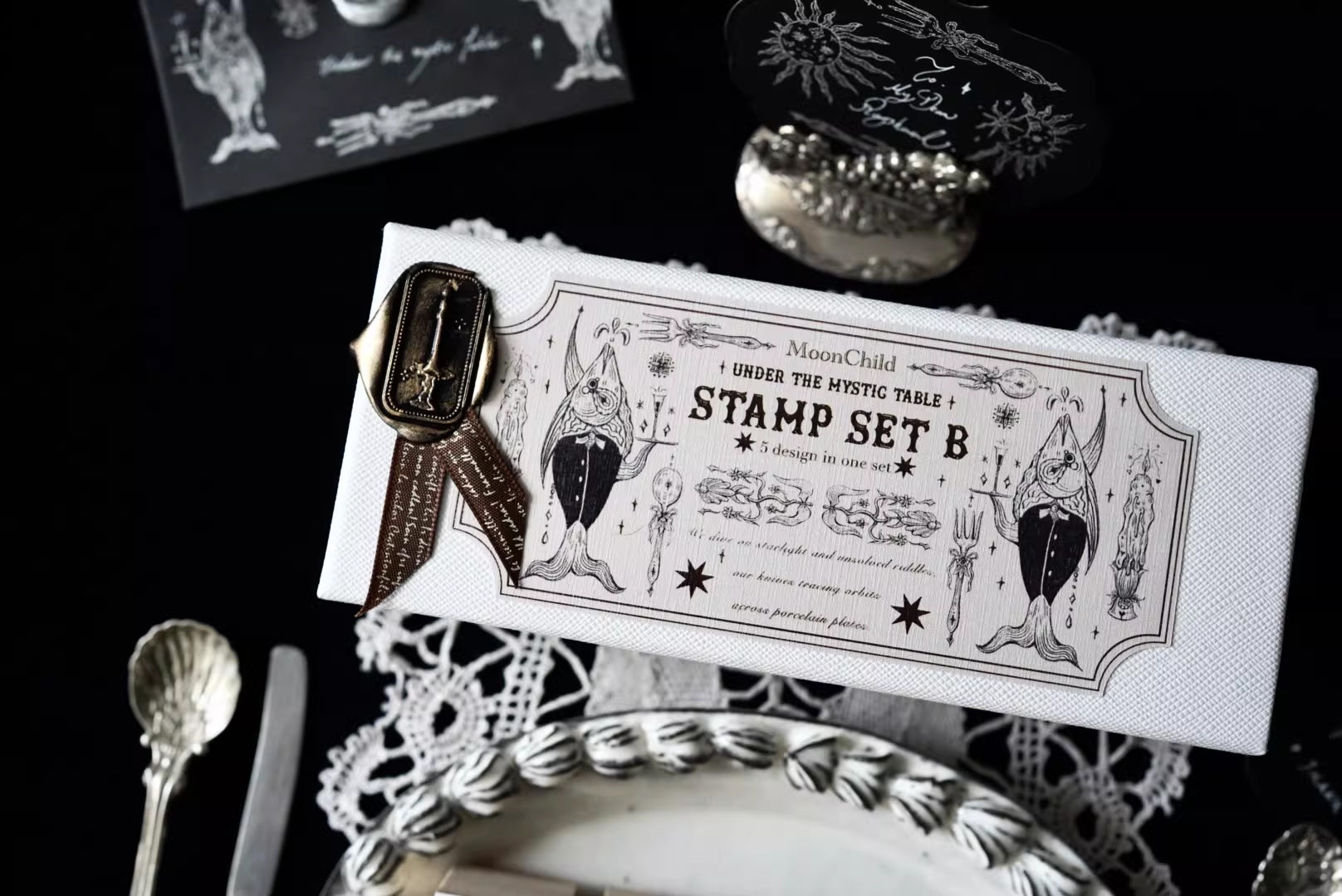 Moonchild Groceries: Under the Mystic Table Stamps Set