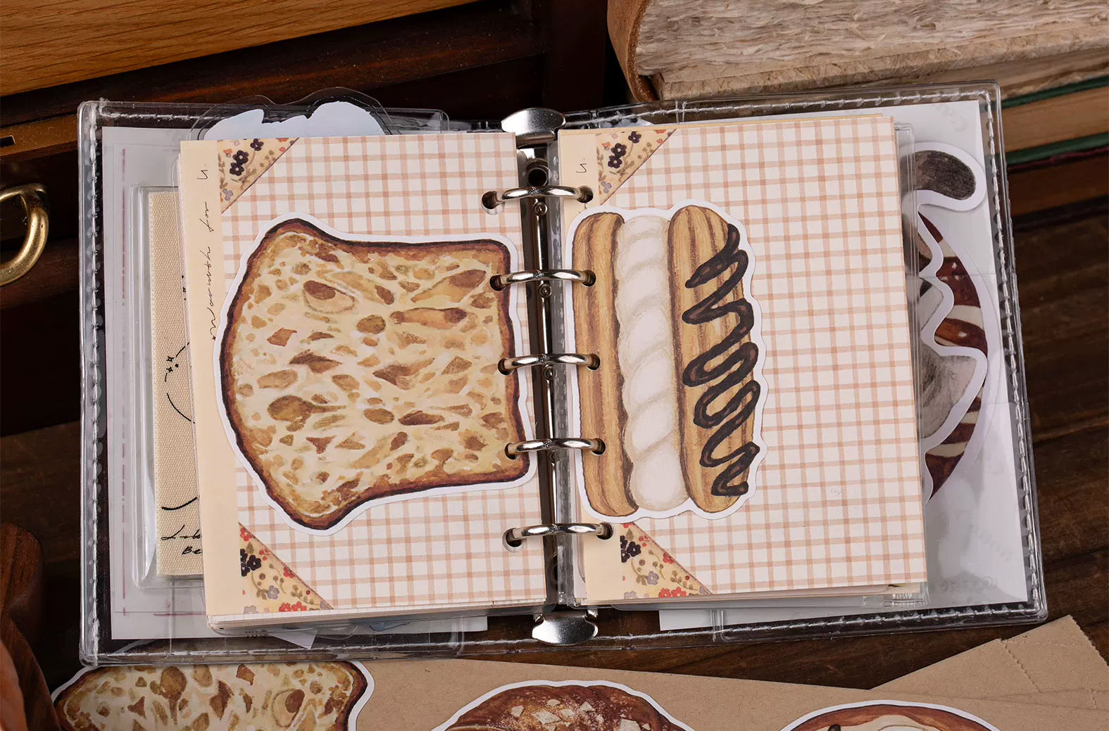 Reco Studio Memo Paper: Lots of Bread