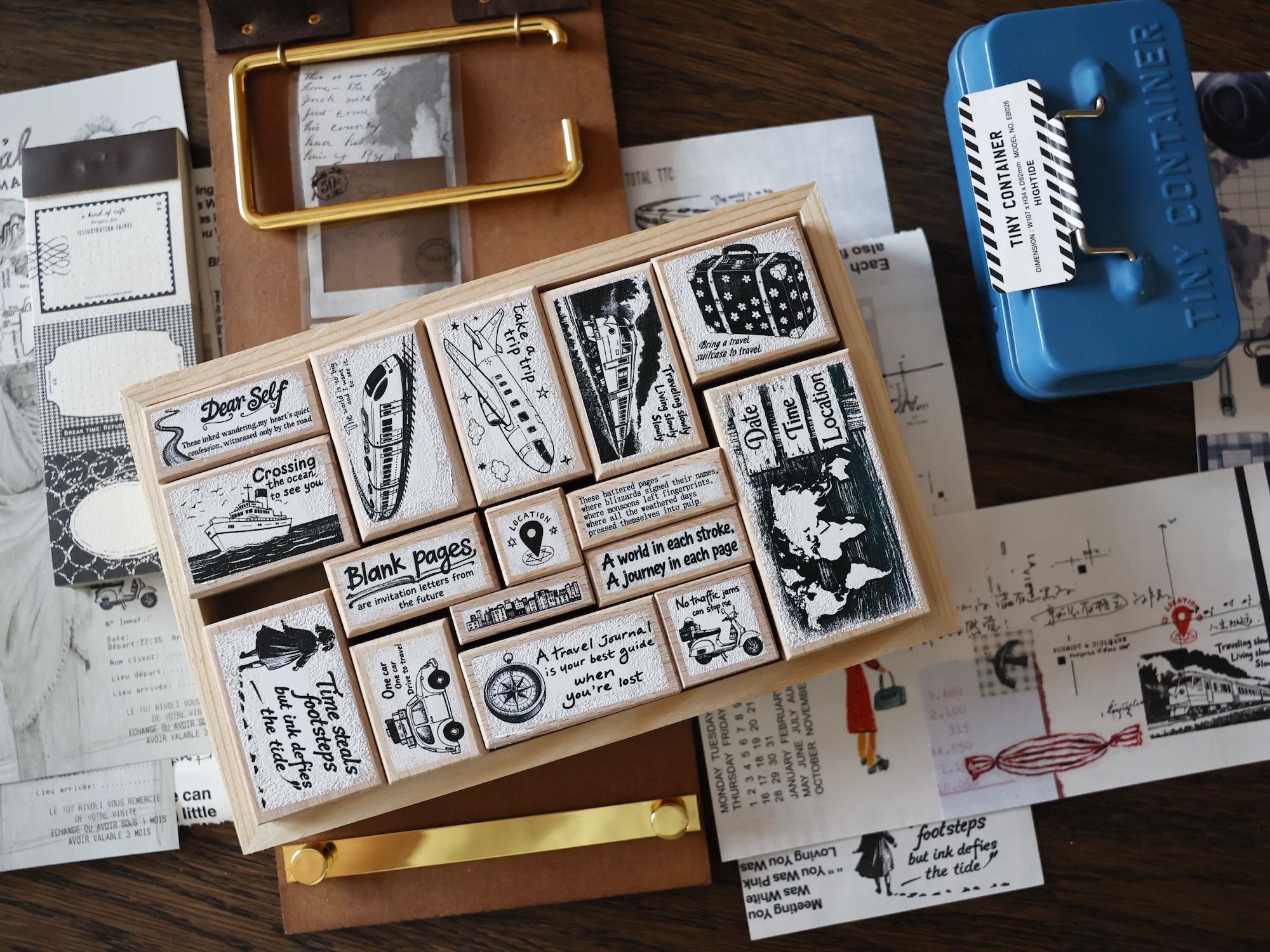 Two Raccoons Rubber Stamp: Travel the World