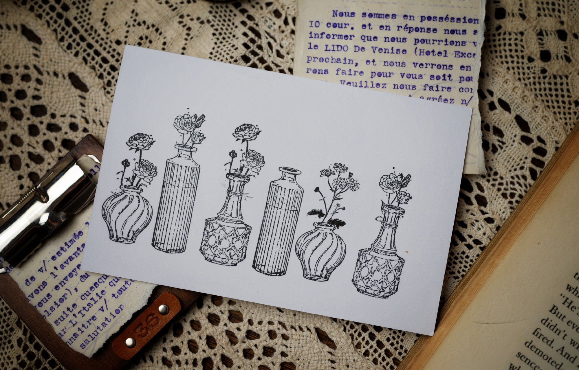 Benchu Studio: Flower Vase Stamps Set