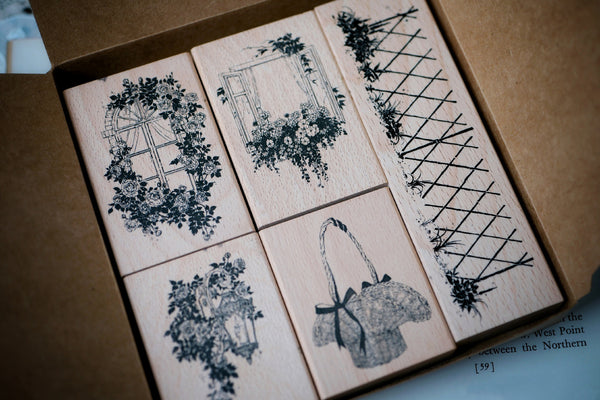 Benchu Studio: Secret Garden Stamps Set