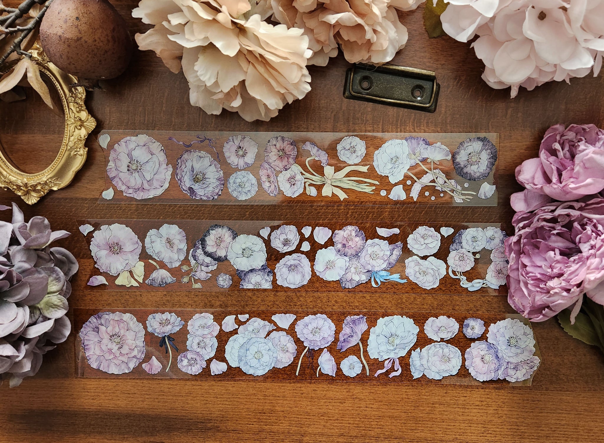 Castle of Clouds Masking Tape: Purple and Gray Anemone