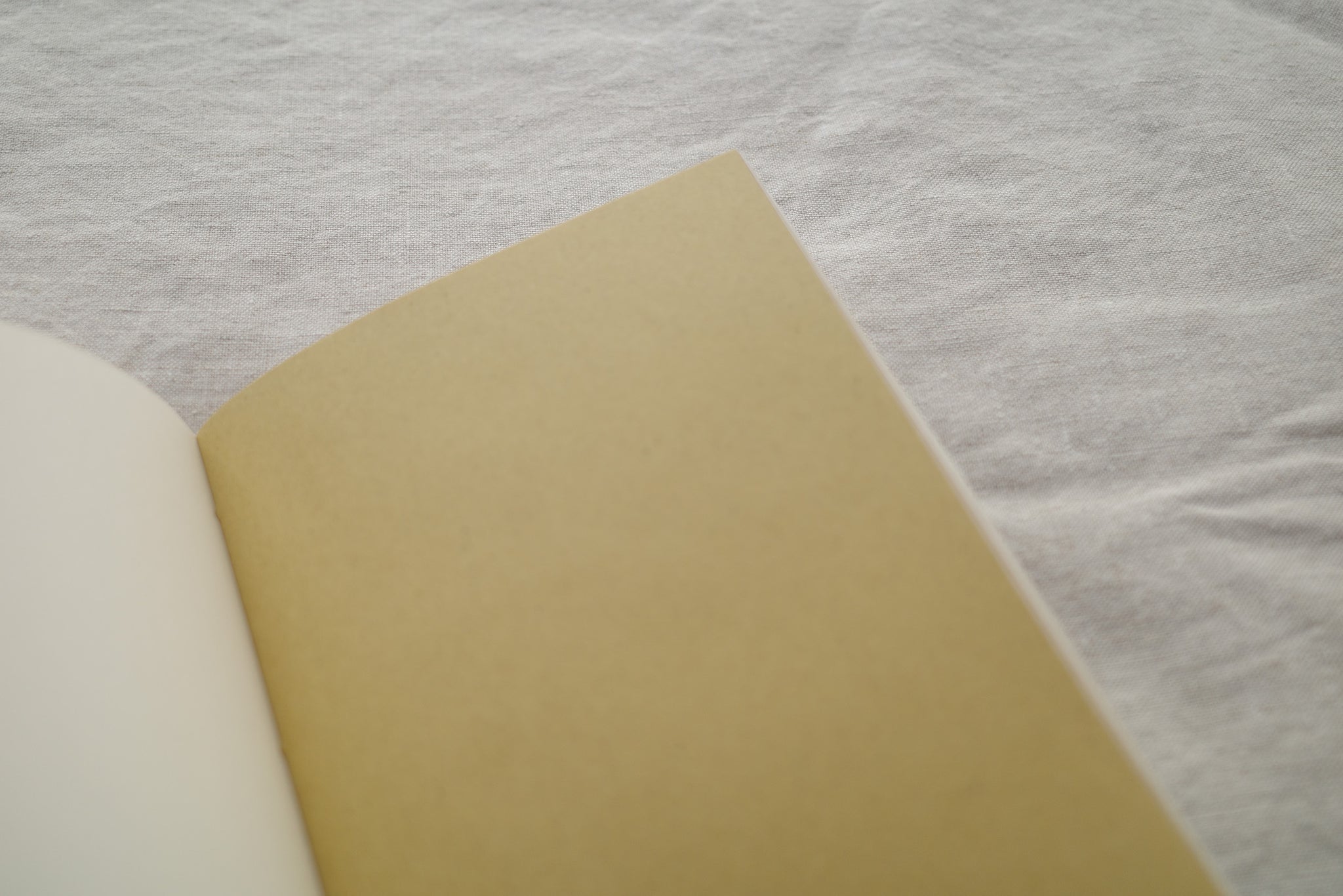 Hanen Studio: Mixed Paper Notebook (Warm Tea)