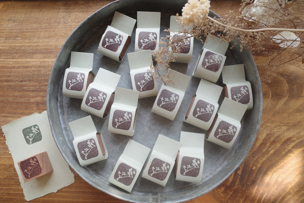 Hanen Studio: Twig Rubber Stamp