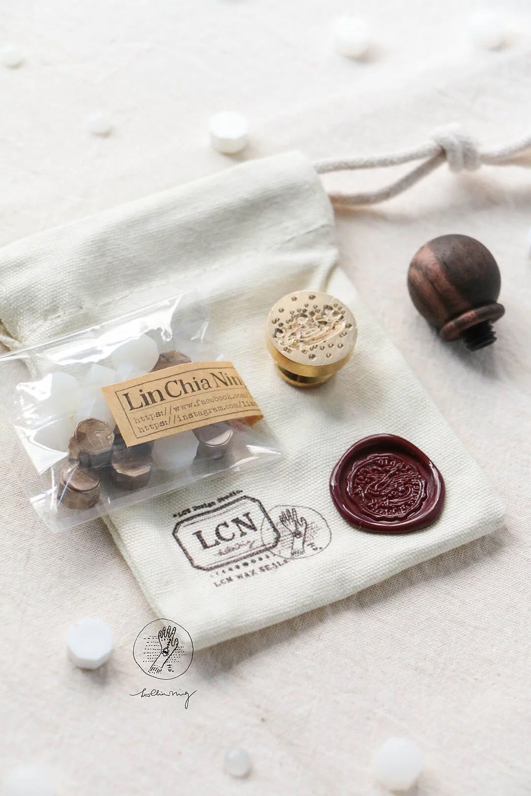 LCN Design Studio: A Happy Mail for You Wax Seal Stamp