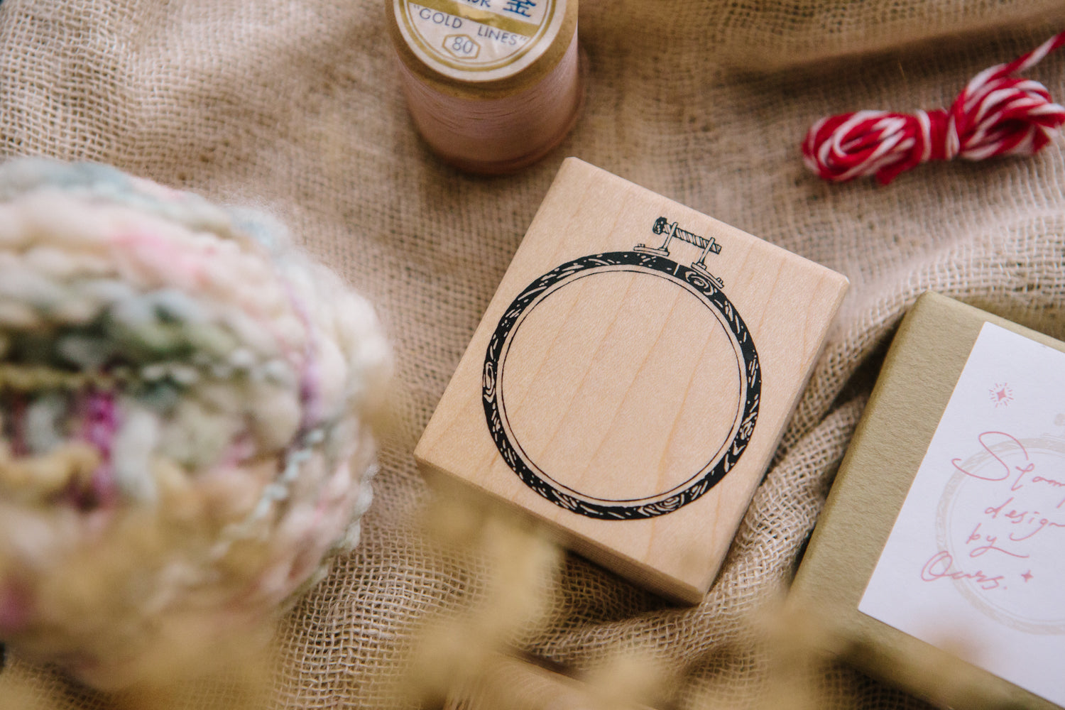OURS Rubber Stamp: Round Embroidery Hoop