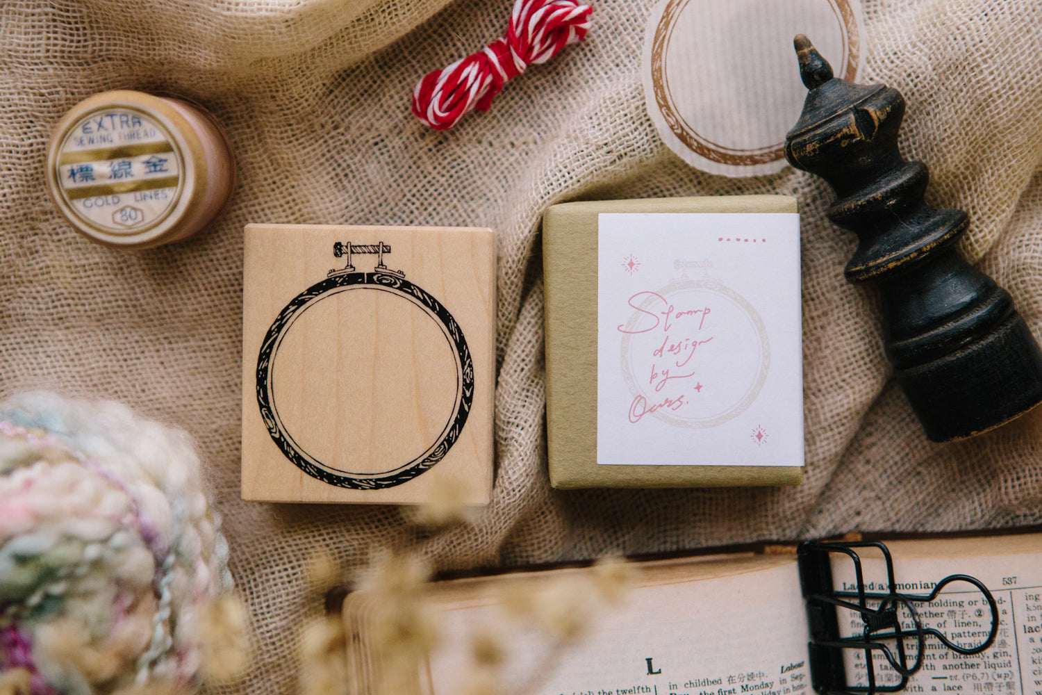 OURS Rubber Stamp: Round Embroidery Hoop