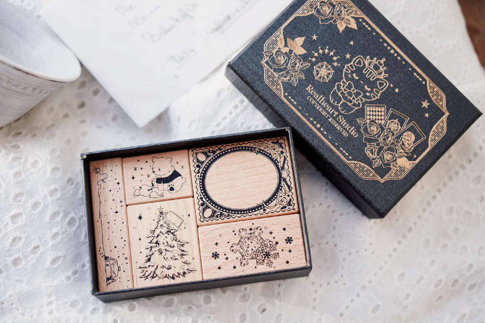 Realheart Studio: Winter Wonderland Stamps Set