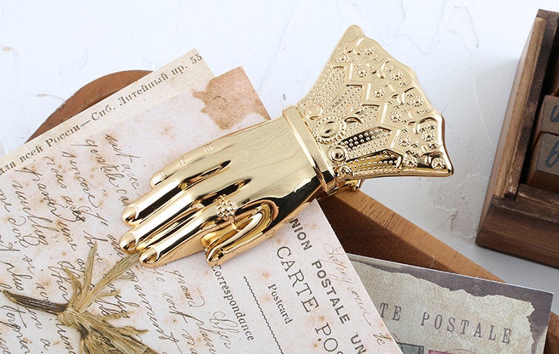 Vintage Gold Gilded Hand Clip