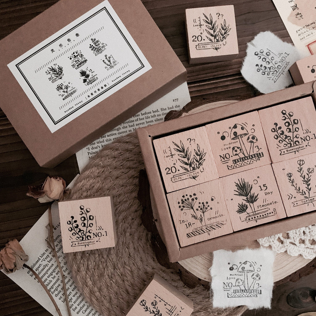 Botanical Motifs Wooden Stamps Set