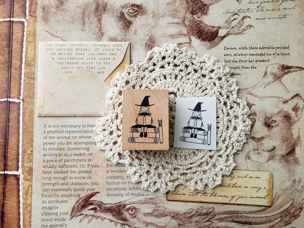 Yowoo Studio Rubber Stamp: Little Witch (Reading)